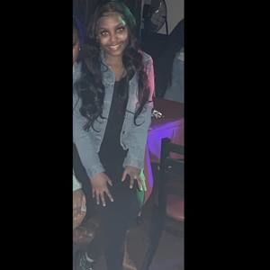 Meet your Posher, Jesseca